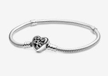  Pandora Moments Family Tree Heart 598827C01-17 armband